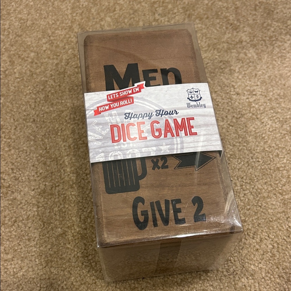 Brand New Wembley Brown Happy Hour Dice Game Set